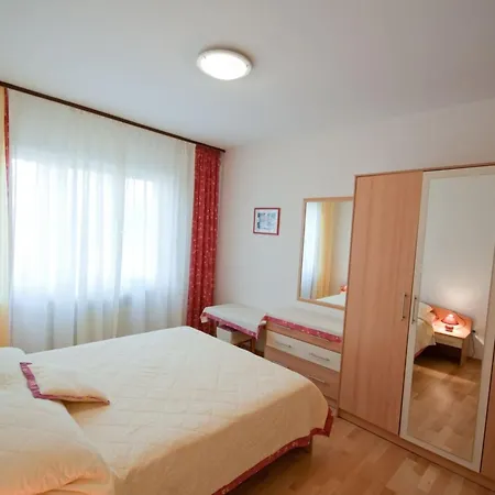 Alba - Three Bedroom Apartment